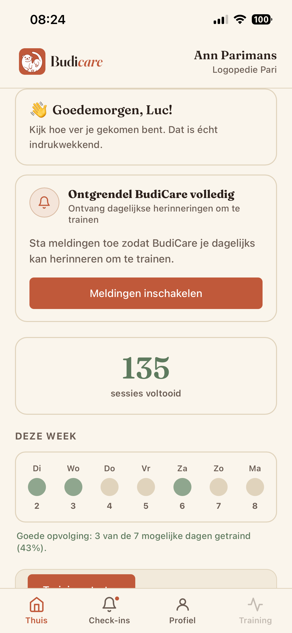 Curabo thuisscherm als geïnstalleerde app — zonder adresbalk, met de knop 'Meldingen inschakelen'
